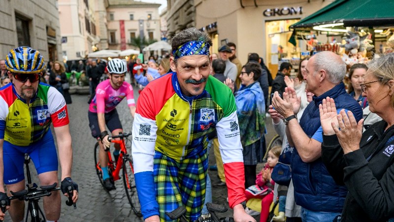 Rugbystore supports Doddie’s Grand Tour